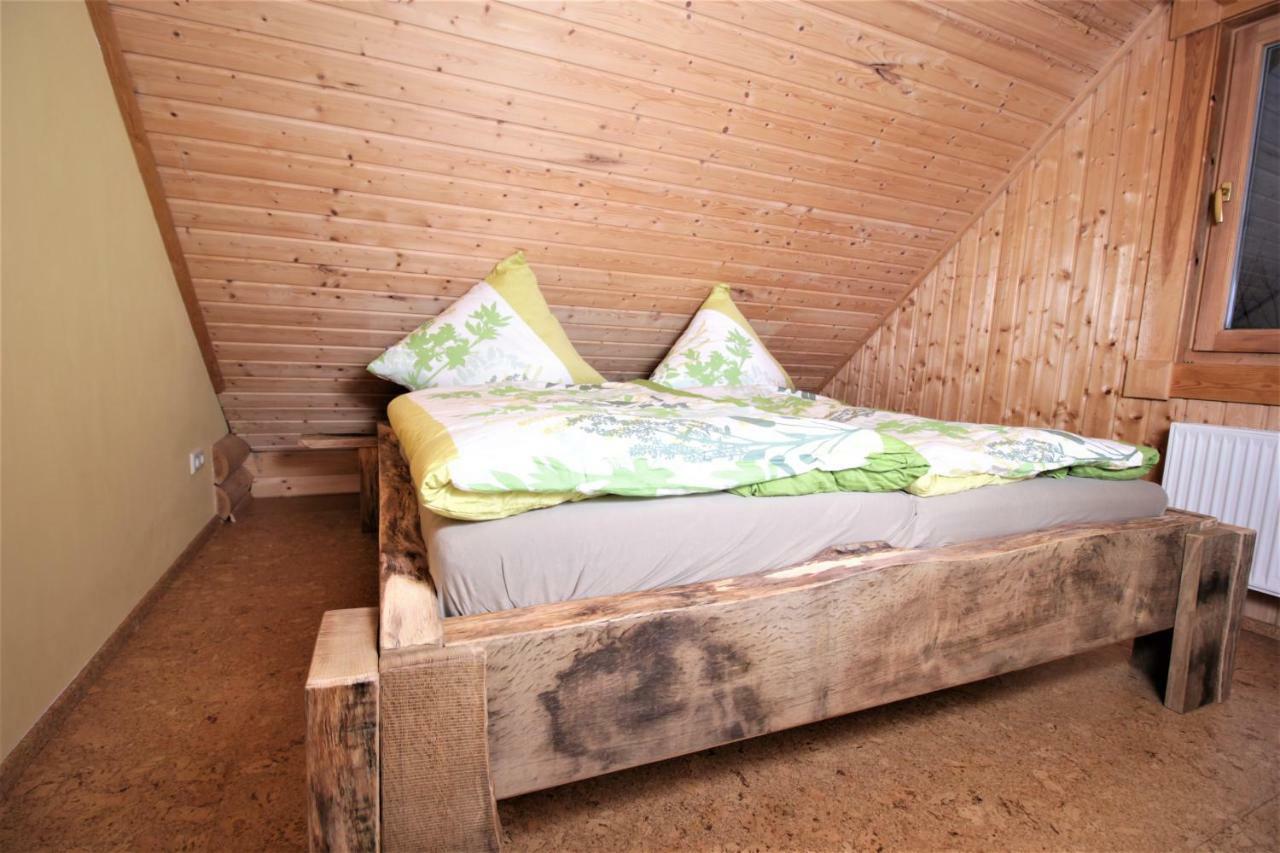 Oybiner Blockhaus Und Ferienwohnungen Hain  Exterior foto