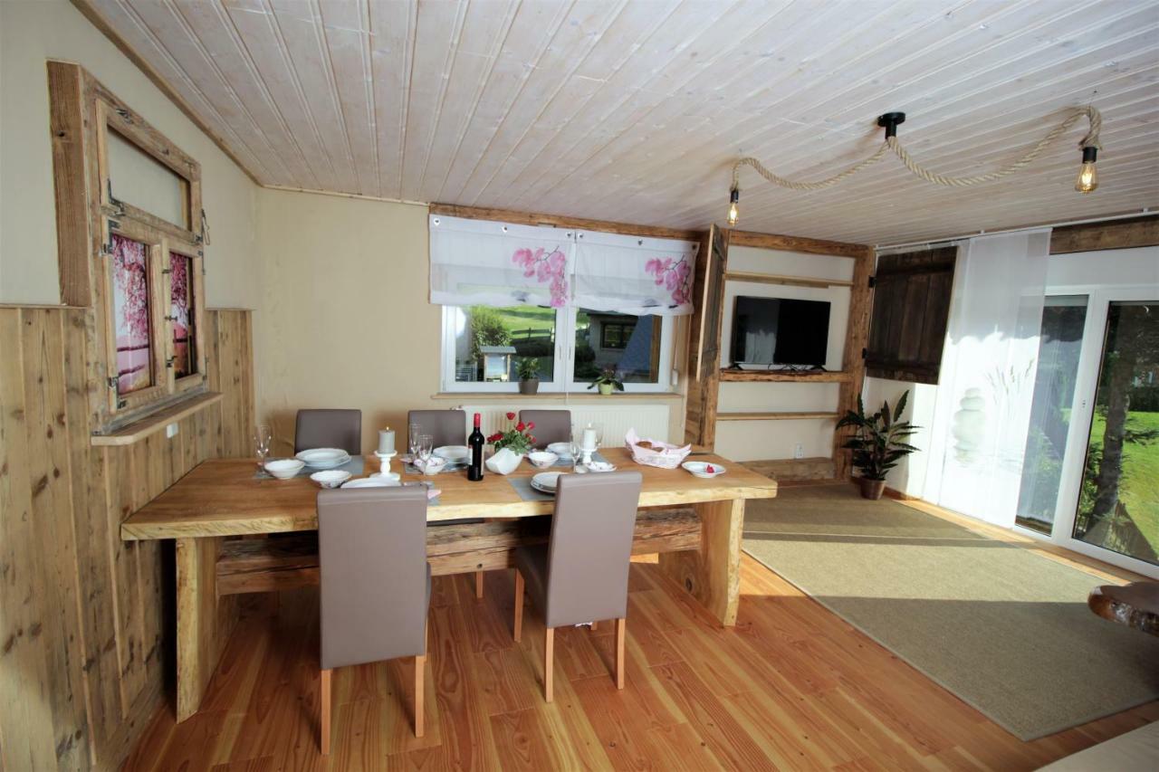 Oybiner Blockhaus Und Ferienwohnungen Hain  Exterior foto