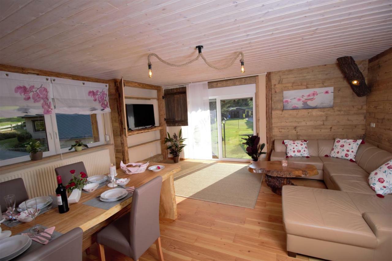 Oybiner Blockhaus Und Ferienwohnungen Hain  Exterior foto