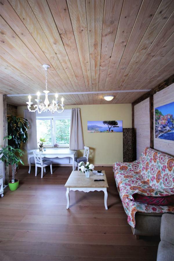 Oybiner Blockhaus Und Ferienwohnungen Hain  Exterior foto